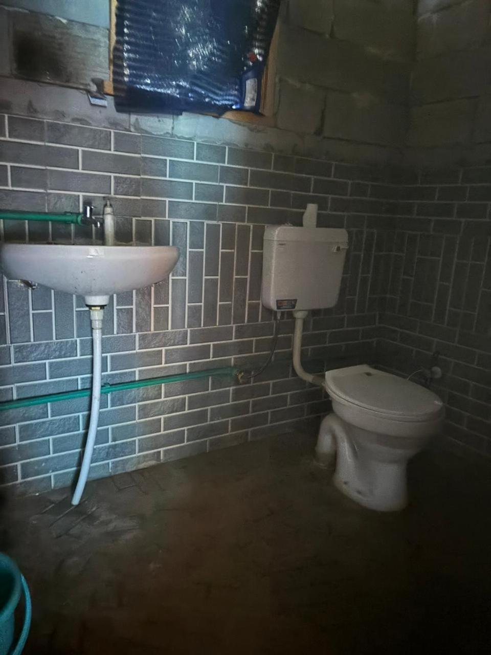 Hotel Dev Ropa Hights Malana Jari Exteriér fotografie